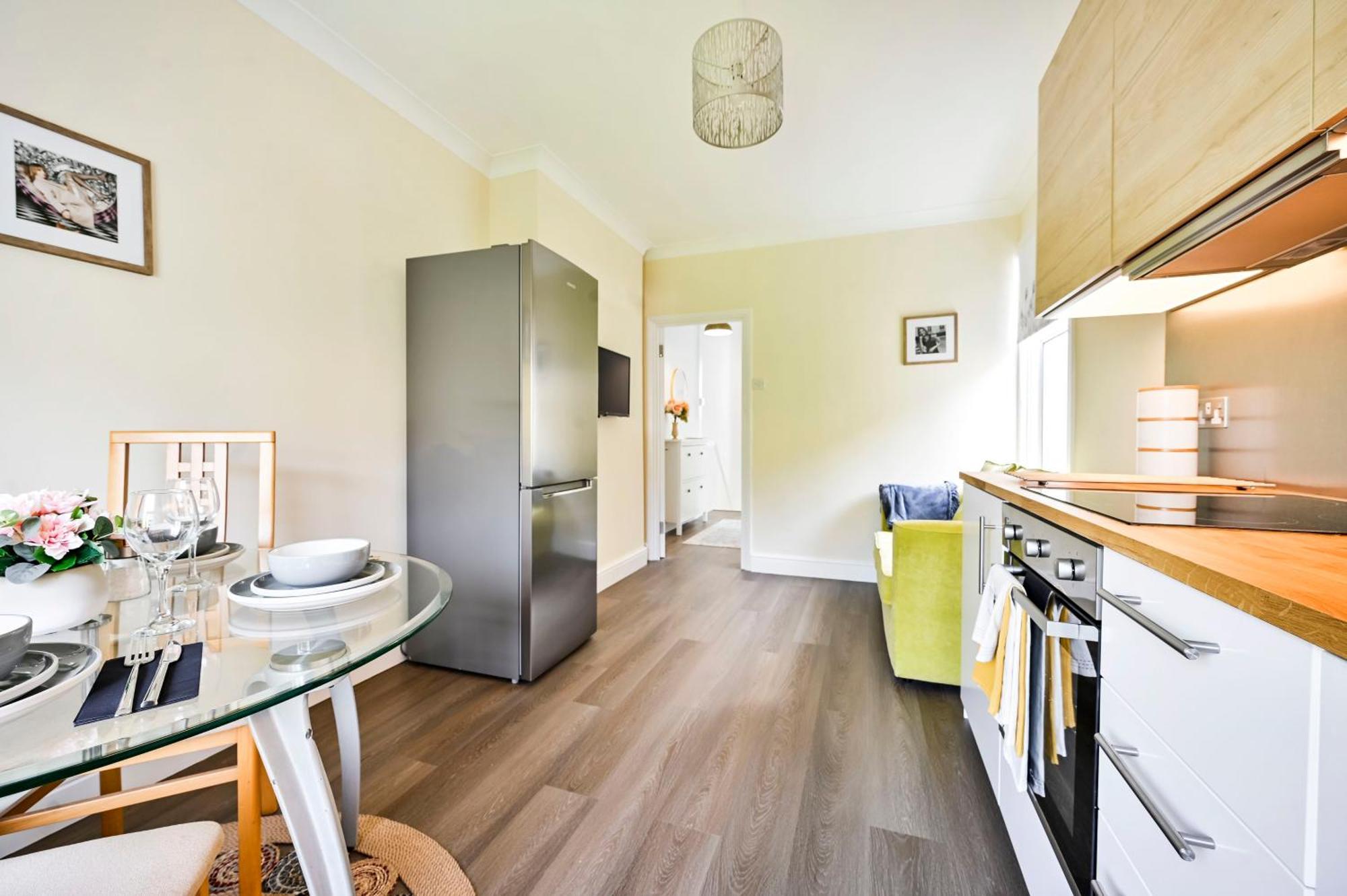 A Two Bedroom A Stride Away From Meridian Greenwich London Exterior photo